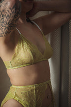 colo bralette