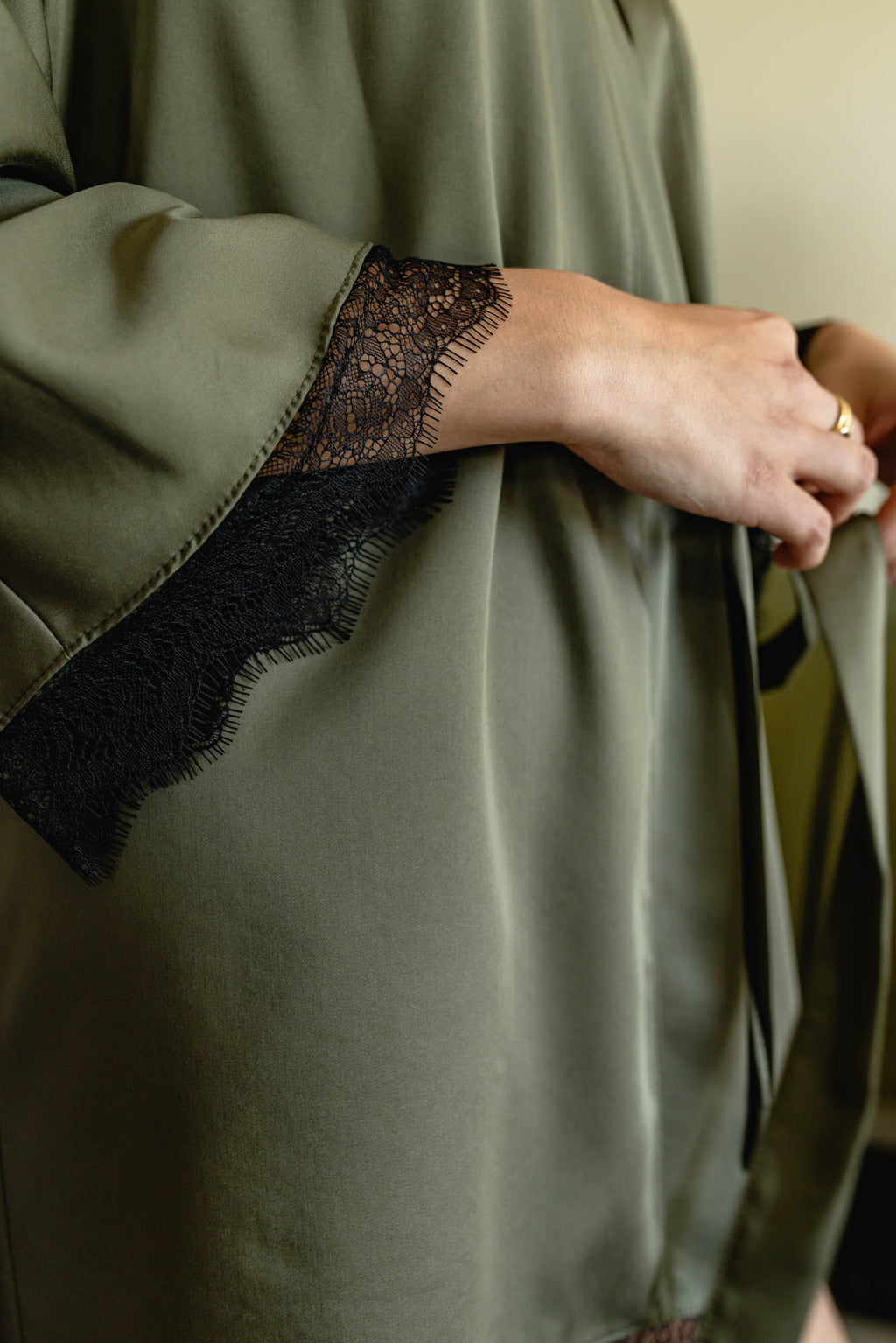 kimono lou
